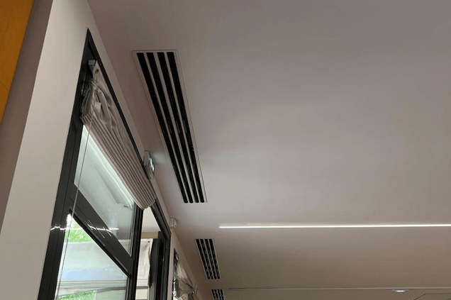 Unité intérieure gainable dans les combles